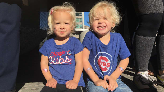 cubsparadeTOP.JPG